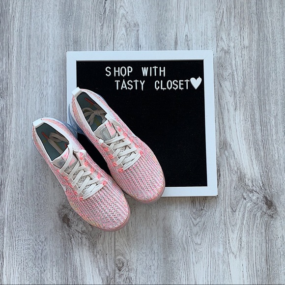 Nike air vapormax flyknit sneakers - Picture 6 of 8